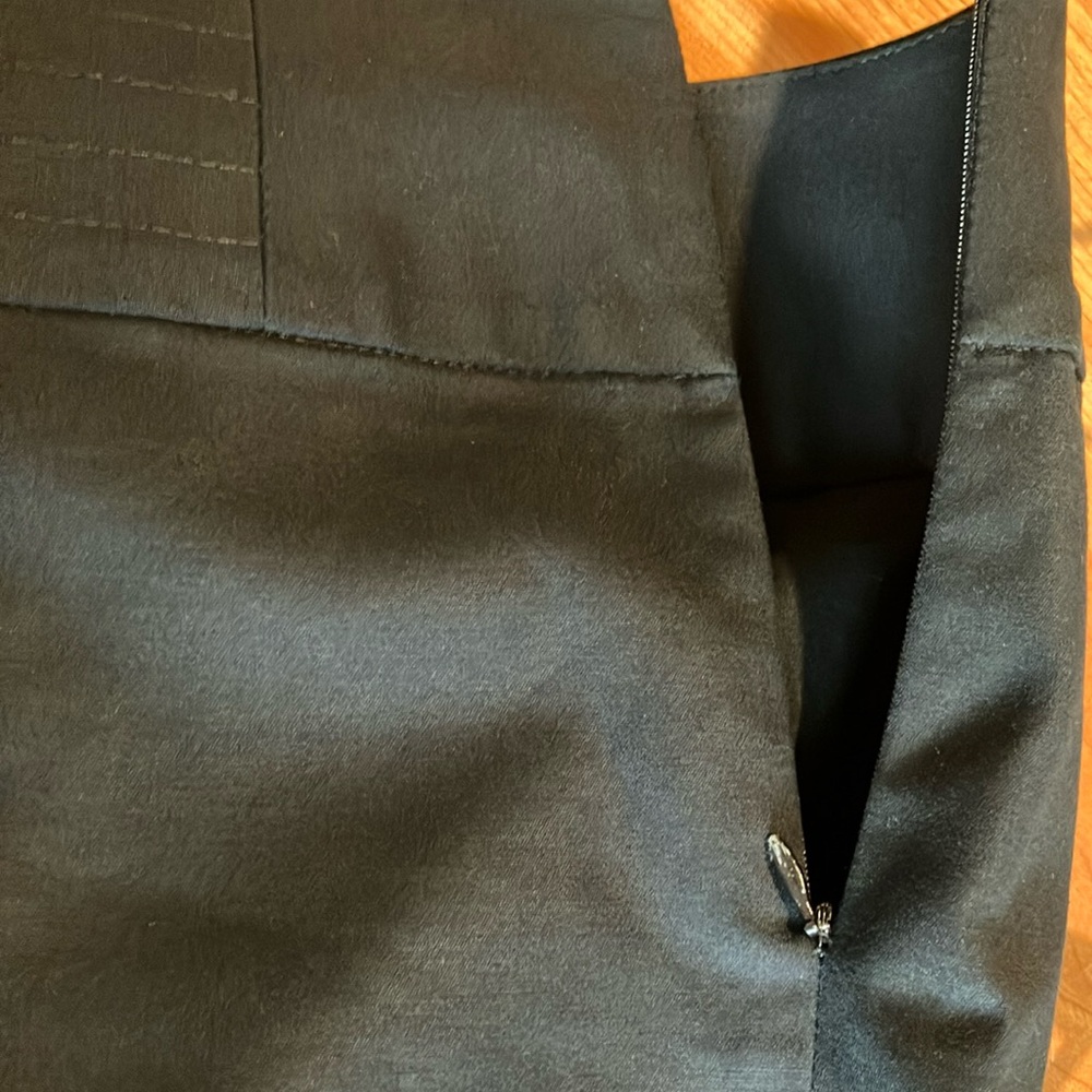 Banana Republic Black Pencil Mini Skirt with Slit - Picture 5 of 12